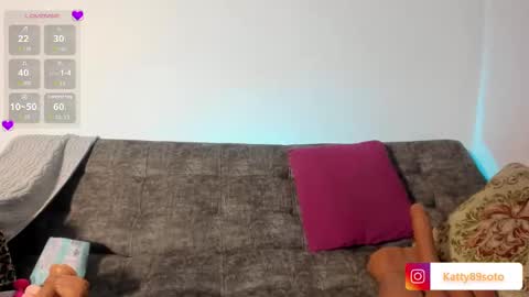 Snapshot of kattysoto chatting on September 25, 2025, 6:44 pm I m Katty online show from September 25, 2025, 6:44 pm