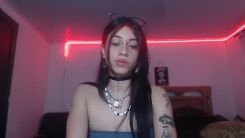      online show from December 13, 2024, 3:43 pm