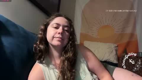 Snapshot of katxxgolding chatting on July 10, 2026, 11:02 am Princesse Kat online show from July 10, 2026, 11:02 am