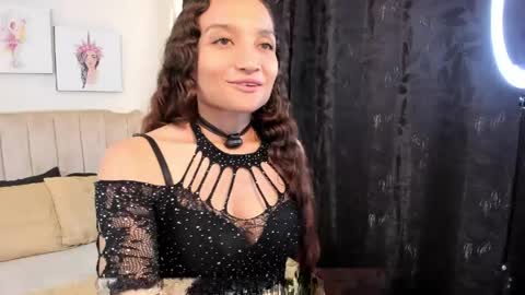 KATTY BLONDEE online show from April 17, 2026, 7:17 pm