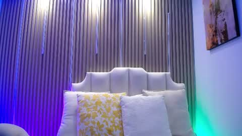 Snapshot of katy_van chatting on June 15, 2026, 8:44 pm Katy Van online show from June 15, 2026, 8:44 pm