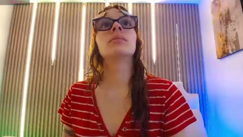 Snapshot of katy_van chatting on June 29, 2026, 8:42 pm Katy Van online show from June 29, 2026, 8:42 pm