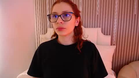 Snapshot of katy_van chatting on July 28, 2026, 9:03 pm Katy Van online show from July 28, 2026, 9:03 pm