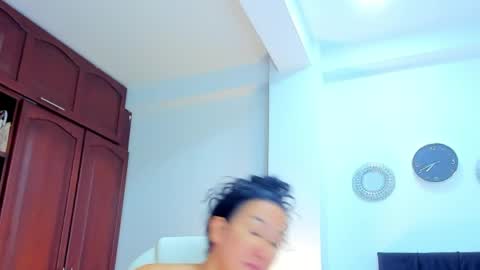 KATYAJHONSS online show from April 27, 2026, 12:41 am