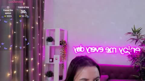 Kate online show from January 7, 2026, 5:43 am