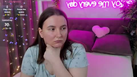 Kate online show from April 30, 2026, 7:04 am