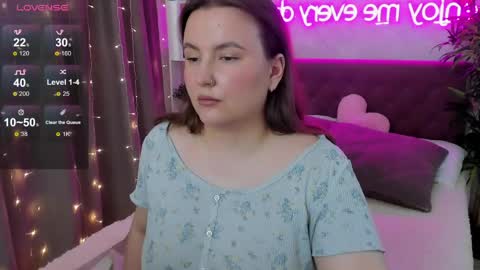 Snapshot of katyaneilson chatting on June 5, 2026, 7:14 am Kate online show from June 5, 2026, 7:14 am