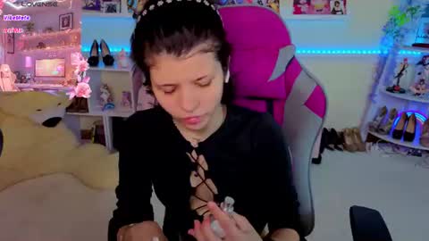 Katya online show from August 3, 2026, 6:33 pm