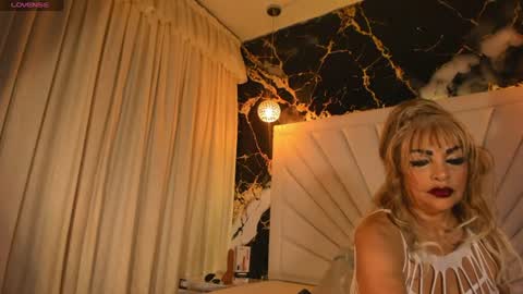 Snapshot of katyhornymilfsexy chatting on June 17, 2026, 11:56 am katy online show from June 17, 2026, 11:56 am