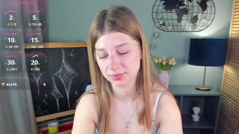 katymeaw online show from April 29, 2026, 1:43 am