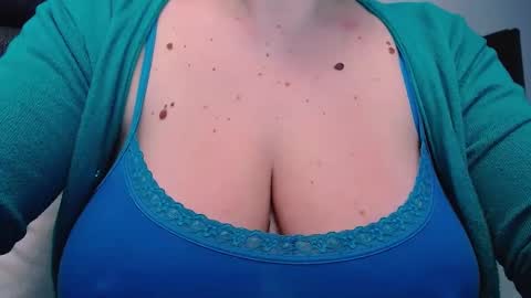 Katy online show from February 10, 2025, 5:58 am