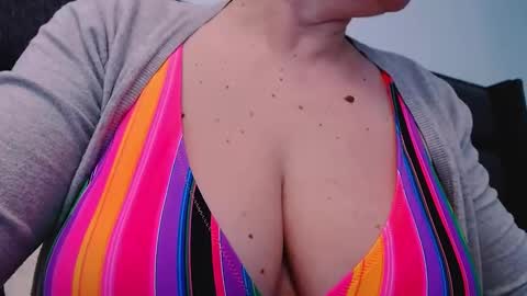 Katy online show from March 7, 2025, 6:35 am