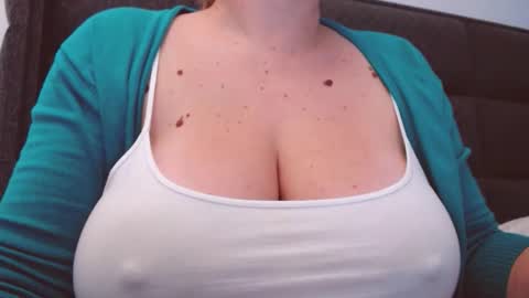 Katy online show from October 16, 2025, 6:58 am