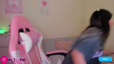 Katy online show from March 10, 2026, 12:59 am