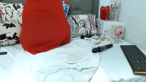 Katy online show from September 15, 2025, 11:43 am