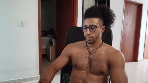 Snapshot of kaurilop chatting on December 16, 2024, 9:31 pm Kauri Lop online show from December 16, 2024, 9:31 pm