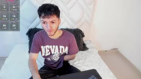 Snapshot of kavencastro chatting on June 8, 2026, 9:15 pm kavencastro online show from June 8, 2026, 9:15 pm