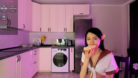 mai online show from May 17, 2026, 1:51 pm