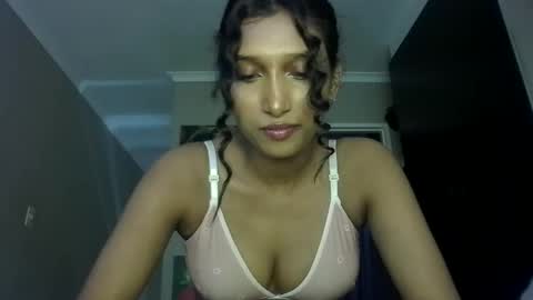 Snapshot of kawaiibabypie chatting on December 18, 2024, 10:40 am kawaiibabypie online show from December 18, 2024, 10:40 am