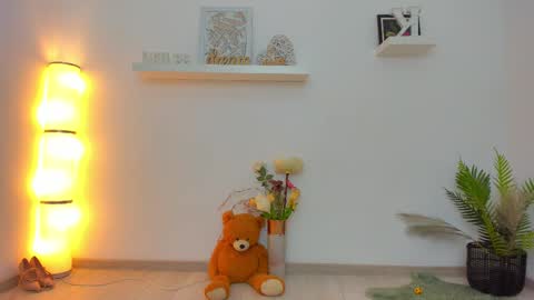 Kaya online show from February 23, 2025, 7:33 am