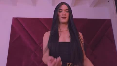 Cattleya stone online show from September 26, 2025, 10:08 am