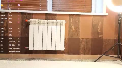 kaycee__ online show from October 25, 2025, 6:10 am