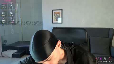 KaydenDrew online show from May 25, 2026, 4:29 am