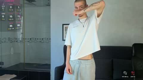 KaydenDrew online show from May 28, 2026, 5:05 am
