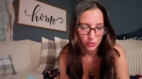 jordyynashley online show from June 6, 2026, 6:29 am