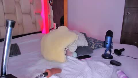 Snapshot of kayla_ada chatting on July 9, 2026, 10:25 pm Kayla online show from July 9, 2026, 10:25 pm