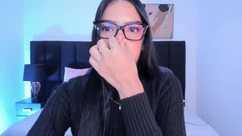 Kayla  online show from March 4, 2026, 11:38 am