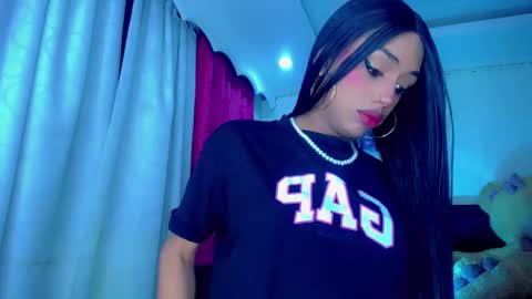 kayla_sexx online show from April 30, 2026, 11:53 pm
