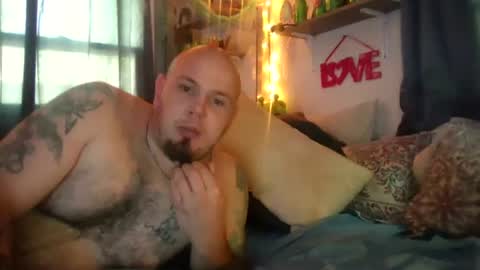 M and K online show from August 9, 2026, 8:58 pm