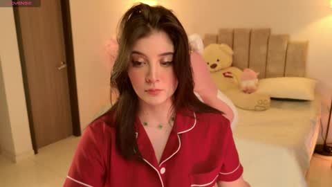 Snapshot of kaylacollins1 chatting on September 14, 2025, 2:11 am Kayla online show from September 14, 2025, 2:11 am