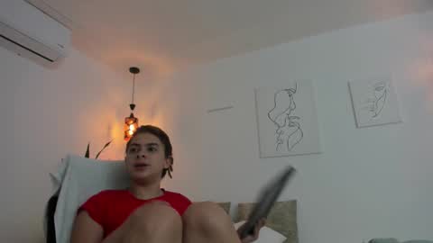      K A Y L A      online show from November 15, 2025, 11:07 am