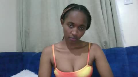 kaylar online show from December 18, 2025, 3:07 pm