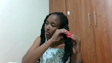 Snapshot of kaylar005 chatting on June 12, 2026, 7:13 pm kaylar online show from June 12, 2026, 7:13 pm