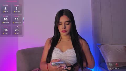 Kayla online show from December 5, 2025, 7:10 pm