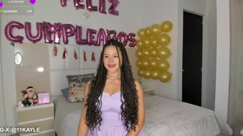 Snapshot of kayle__11 chatting on December 12, 2024, 12:05 am INSTAGRAM AND TW 11kayle online show from December 12, 2024, 12:05 am