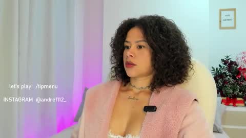 INSTAGRAM AND TW 11kayle online show from February 22, 2026, 7:12 pm