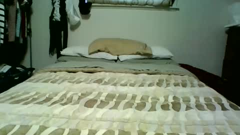 kaylee kakes online show from December 2, 2025, 5:41 pm