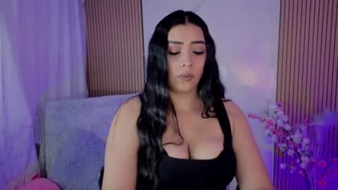 Kaylee online show from June 12, 2026, 5:01 pm