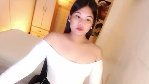 Y O U R        F U T U R E       K A Y L E E  online show from November 10, 2025, 6:01 am