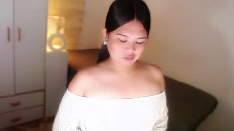 Snapshot of kayleepinay chatting on June 15, 2026, 1:08 am Y O U R F U T U R E K A Y L E E online show from June 15, 2026, 1:08 am