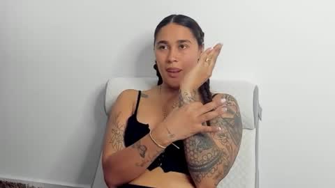 Snapshot of kayleescott1 chatting on October 22, 2025, 5:34 pm Kaylee Scott online show from October 22, 2025, 5:34 pm