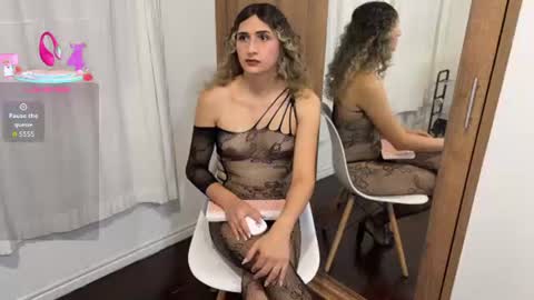 Snapshot of kayleesims_ chatting on June 11, 2026, 2:22 am Kaylee Sims online show from June 11, 2026, 2:22 am