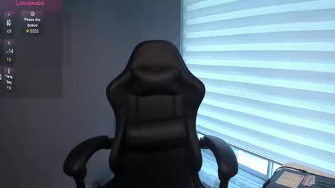 Snapshot of kayn_kalo chatting on March 4, 2026, 9:32 pm Kayn online show from March 4, 2026, 9:32 pm