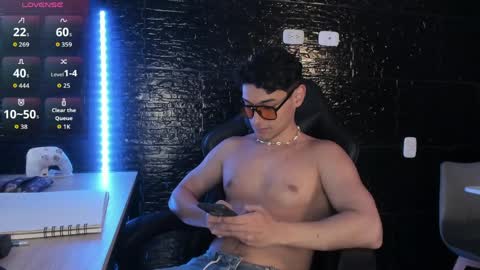 Snapshot of kayn_kalo chatting on April 6, 2026, 8:54 pm Kayn online show from April 6, 2026, 8:54 pm