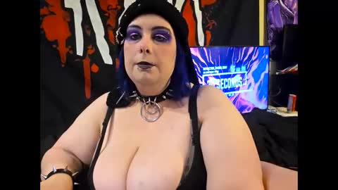 Snapshot of kayslav3 chatting on April 7, 2026, 12:44 am kayslav3 online show from April 7, 2026, 12:44 am