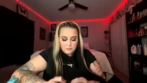 kaytiebandz online show from March 18, 2026, 4:59 am